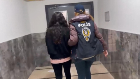 Eskişehir merkezli yasa dışı bahis ve dolandırıcılık operasyonu; 71 gözaltı kararı (2)