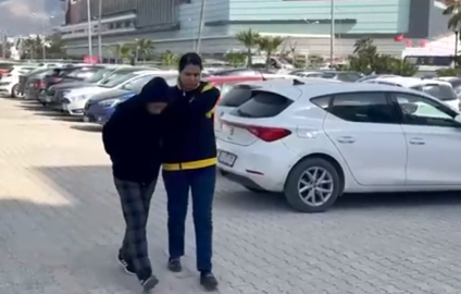 3 çocuğunun babasını öldürdüğü iddiasıyla tutuklandı