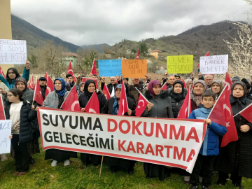 Zonguldak’ta köylüler beton santrali yapımına tepki gösterdi