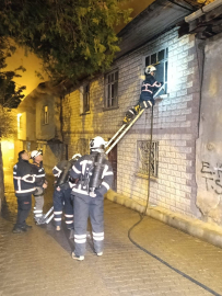 Çankırı’da 2 katlı evde yangın: 2 ölü