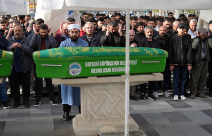 Kayseri’de silahlı saldırıda ağır yaralanan Emirhan, hayatını kaybetti