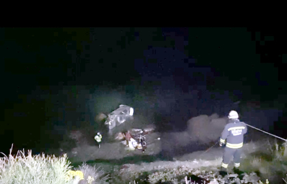 Tekirdağ'da deniz kenarına düşen otomobilde 3 kişi yaralandı