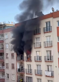 Diyarbakır'da 7 katlı apartmanda yangın; 5 kişi dumandan etkilendi