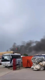 Mobilya fabrikasında çıkan yangın söndürüldü