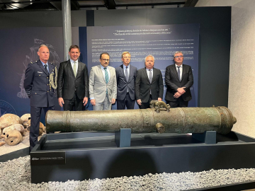 Söküme gelen gemiden çıkan bronz top, Kültür Sanat Fabrikası'nda sergileniyor