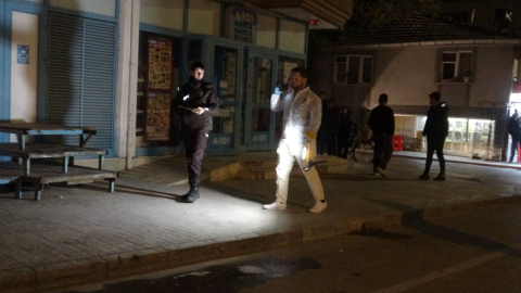 İki grup arasında bıçaklı kavga; 3 yaralı