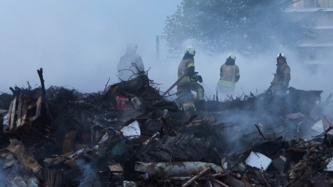 Kartal'da çöplük alanda çıkan yangın söndürüldü