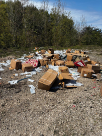 Kastamonu’da serum yüklü kamyonet takla attı