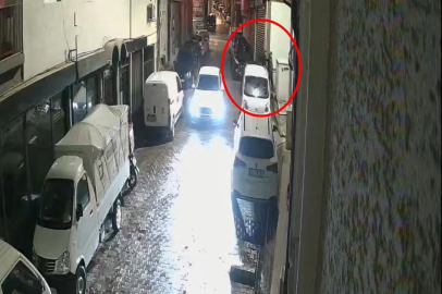 Husumetli oldukları kişiyi takip edip götürdükleri ara sokakta bacağından vurdular