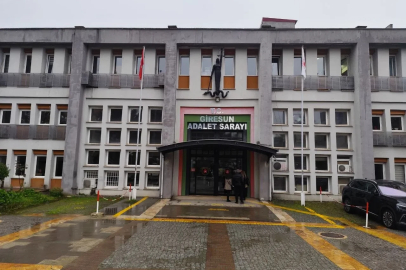 Abdullah öğretmen davasında avukatlar arasında tartışma