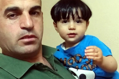 Çekyattan düşen Bertuğ öldü, sinir krizi geçirip hastaneden ayrılan babası kazada hayatını kaybetti