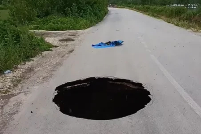 Tokat'ta sağanak nedeniyle yol çöktü