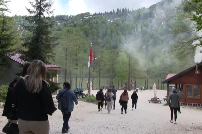 Karagöl, bayramda yerli ve yabancı turistleri ağırladı