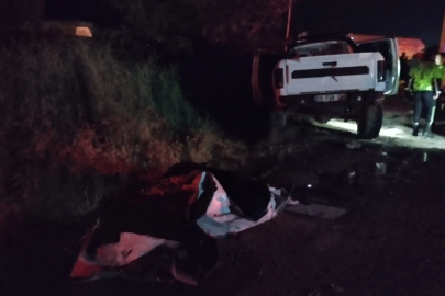 Kamyonet ile TIR çarpıştı: 3 yaralı