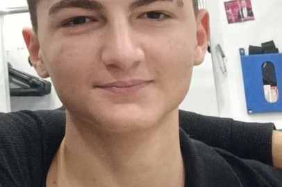 TIR’ın dorsesi ile bahçe duvarı arasına sıkışan Berat öldü / Ek Fotoğraf