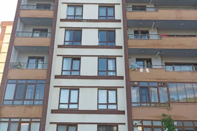 Nevşehir'de binanın 5’inci katındaki pencereden düşen çocuk öldü