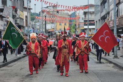 İcazet merasiminde mehter takımlı yürüyüş